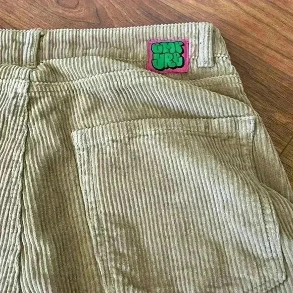 Empyre Tori 90’s khaki Corduroy Skate Pants sz 4 - Picture 6 of 9